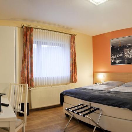 Zum Burghof Hotel Schoenberg ภายนอก รูปภาพ